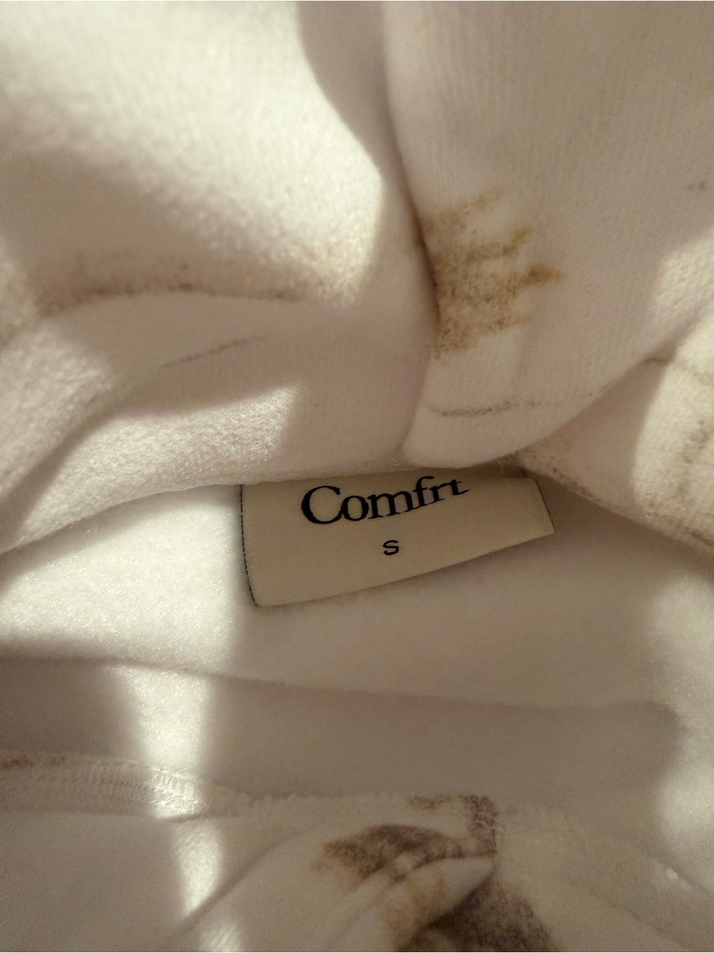 Comfort Collection Men’s Cream & Brown Pullover Sweatshirt - Picture 4 of 6